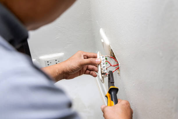 Best Commercial Electrician Services  in Laguna Heights, TX